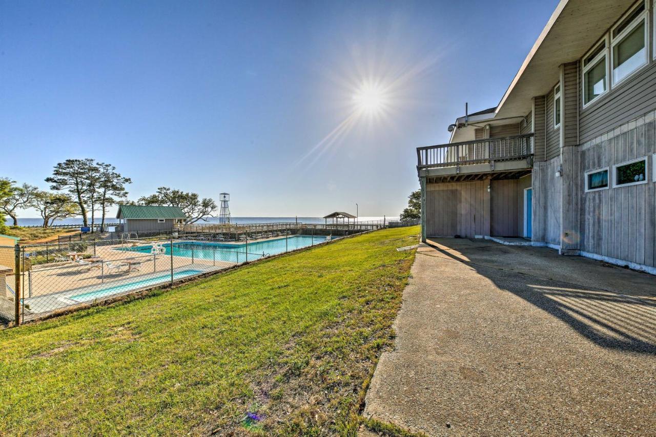 Obx Getaway With Boat Dock On Colington Harbour Kill Devil Hills Exterior foto