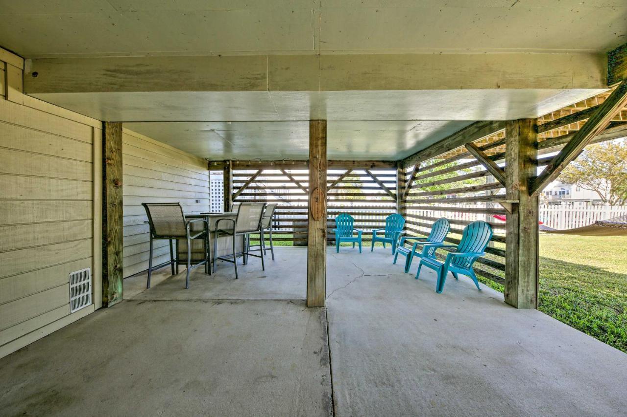 Obx Getaway With Boat Dock On Colington Harbour Kill Devil Hills Exterior foto