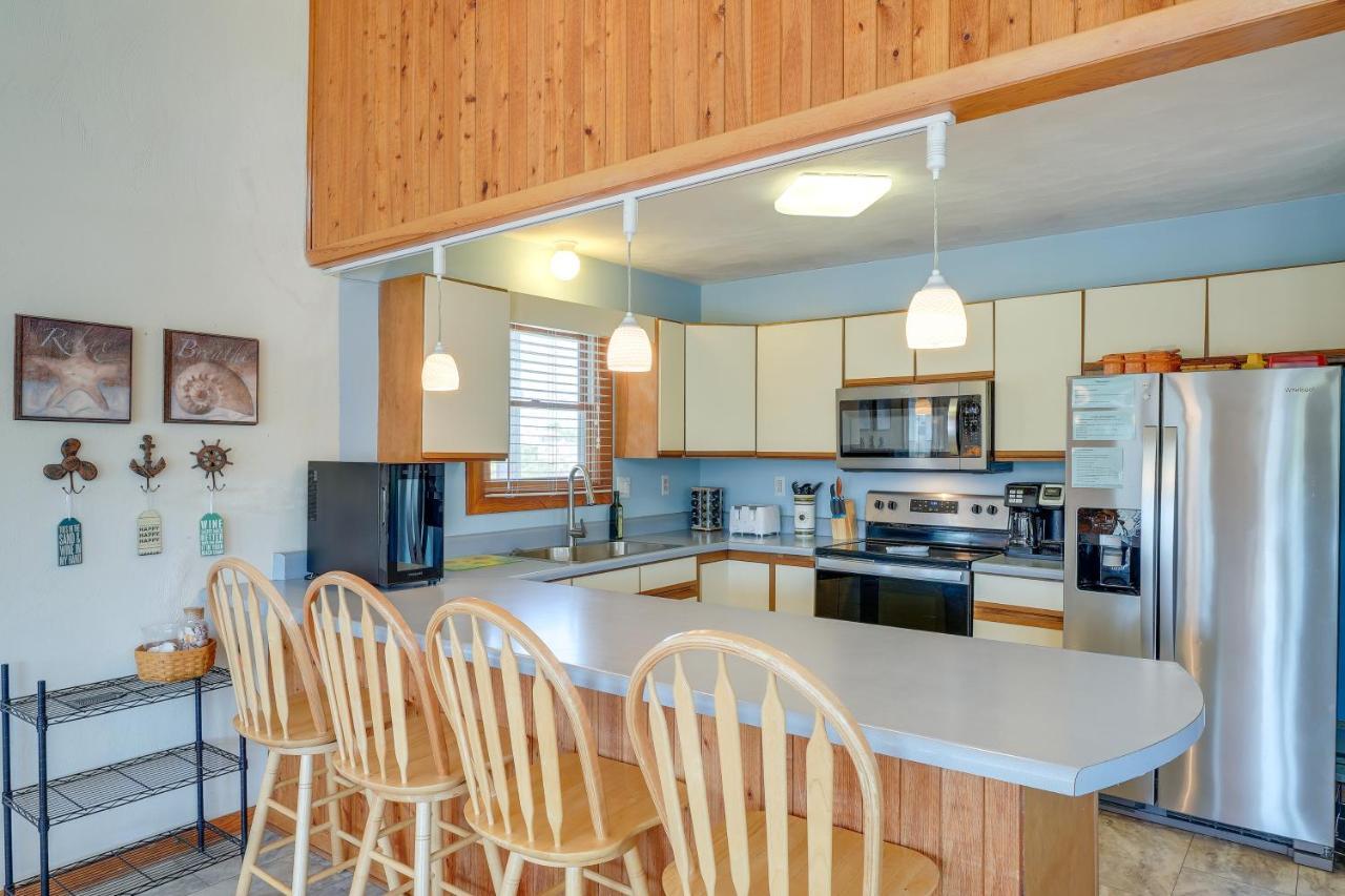 Obx Getaway With Boat Dock On Colington Harbour Kill Devil Hills Exterior foto