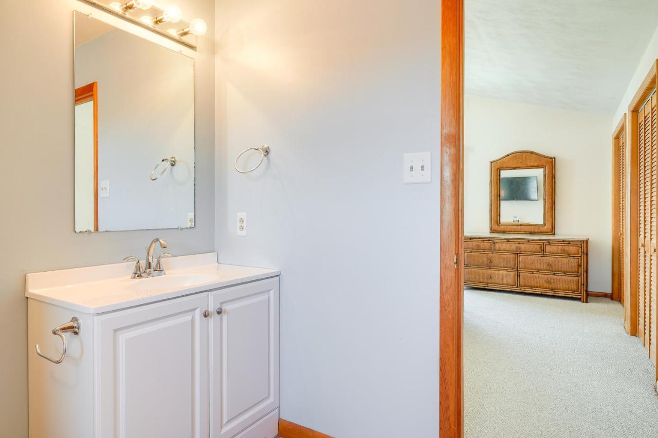 Obx Getaway With Boat Dock On Colington Harbour Kill Devil Hills Exterior foto